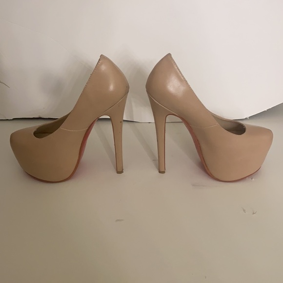 Christian louboutin daffodil nude platform heels - Picture 2 of 5